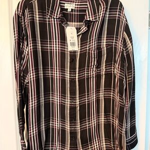 NWT Wonderly Women's Plaid Button Down Shirt - Black and Pink